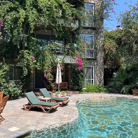 Triplex With Private Pool And Garden Bodrum